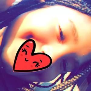 Meet your Posher, Alexia